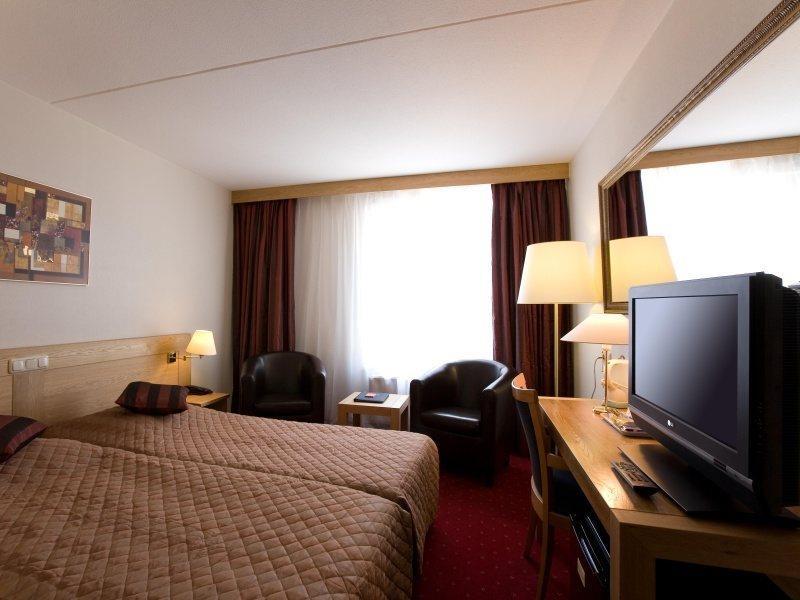 Hotel Bastion Centrum 4*